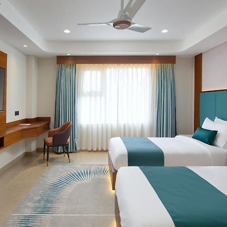 Kowju Airport Hotel Calicut Kondotty Екстериор снимка